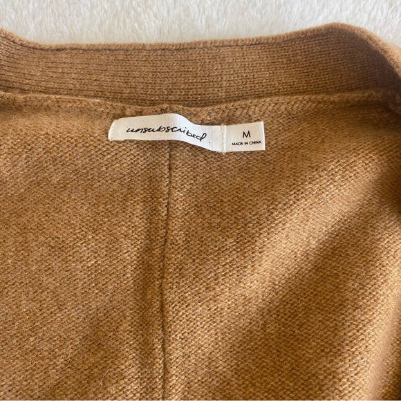 Unsubscribed Cashmere Carmel Button-Up Oversized Cardigan | M - Picture 4 of 11